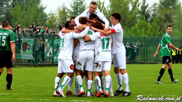 Pelikan Łowicz - Radomiak Radom 0:2 (0:1)