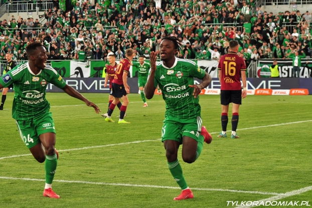Premierowy gol Abdoula Tapsoby