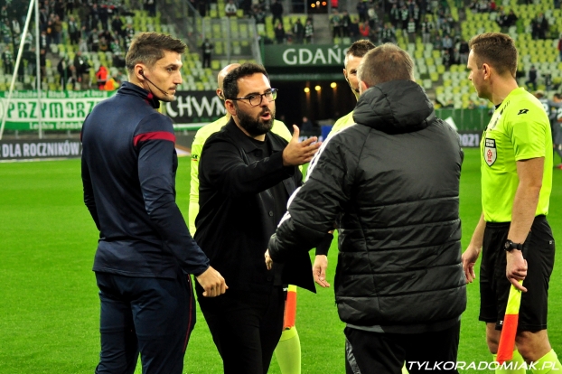 Zwycięski debiut Goncalo Feio