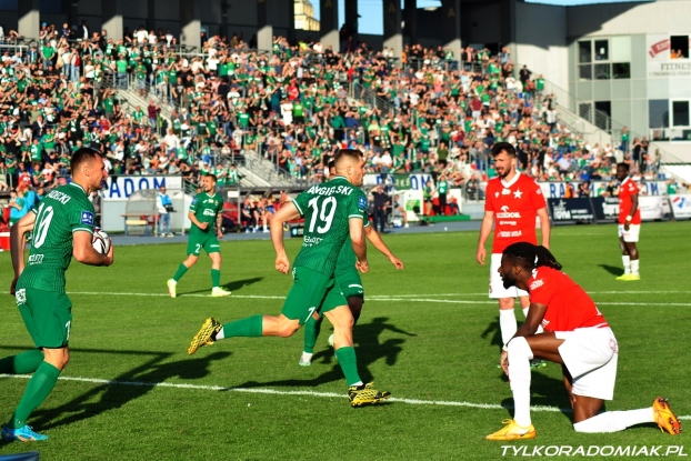 Najwięcej goli jednemu klubowi