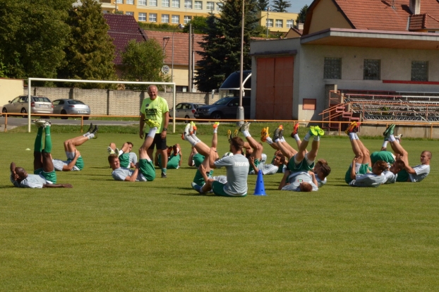 Piątkowy trening na obozie w obiektywie