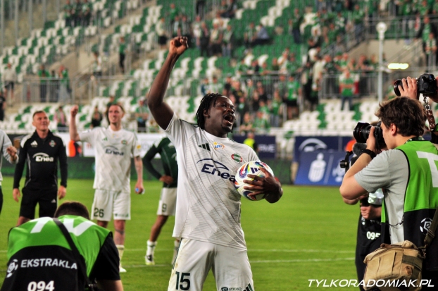 Hat-trick Abdoula Tapsoby