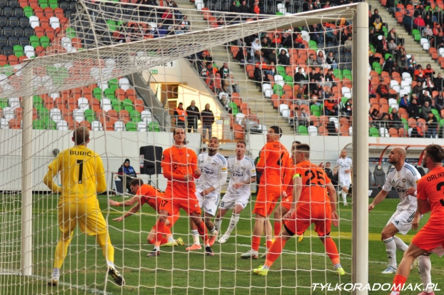 Bez celnego strzału w Lubinie